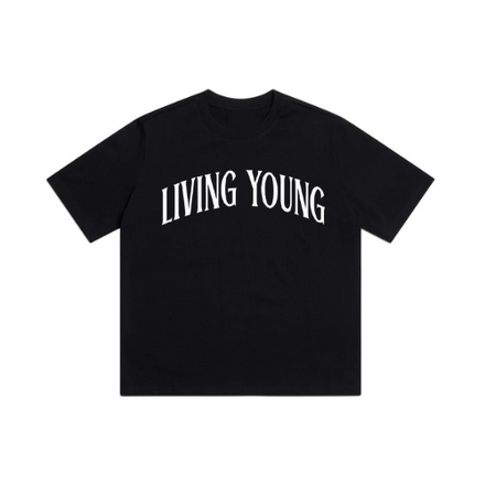 LIVING YOUNG Oversized T-Shirt – Black